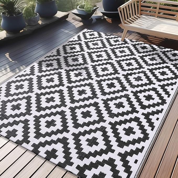 Outdoor Rugs, Outdoor Plastic Straw Rug, Reversible Waterproof Carpet for Camping, Poolside, Garden, BBQ Area, Gazebo Flooring, RV Park & Beach, Square Pattern, Black & White, 5'x8' - Image 6