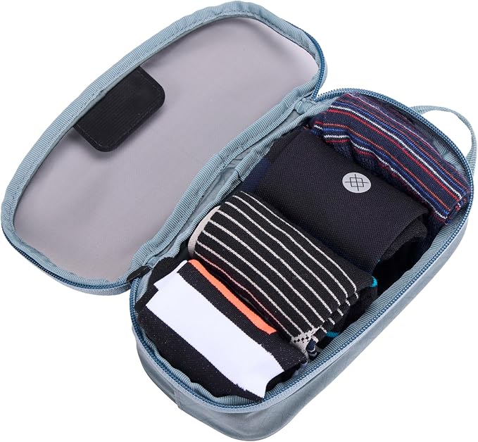 Thule Packing Cube, Size Extra-Small, Transparent Fabric, Organize Small Items & Accessories, Easy to Pack - Image 10