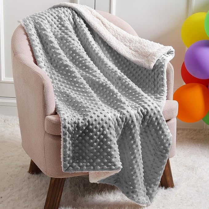 CREVENT Baby Welcome Gift Set Storage Basket with 2 Blankets+ 1 Security Blanket + 1 Taggie + 1 Gift Bag with Ribbon (Grey) - Image 4