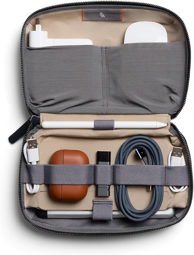 Bellroy Tech Kit (Tech Accessories Organizer Pouch, Zipper Closure Design, Stores Power Bank, Phone Charger, Cables & More, Internal) - Image 2