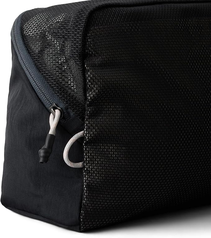 Bellroy Packing Cube 6L (Organizer Packing Pouch with Internal Zip Pocket and Durable, Lightweight Design) - Black - Image 4