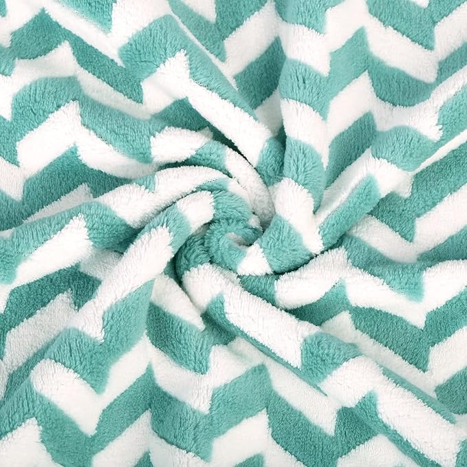 JML Microfiber Bath Towels, 2 Pack 30" x 60", Oversized Large Bath Towel, Soft, Super Absorbent, Fast Drying, Multipurpose for Sauna, Shower, Gym, Pool, Hair Wrap, Sport, Fitness, Yoga, Chevron Green - Image 2