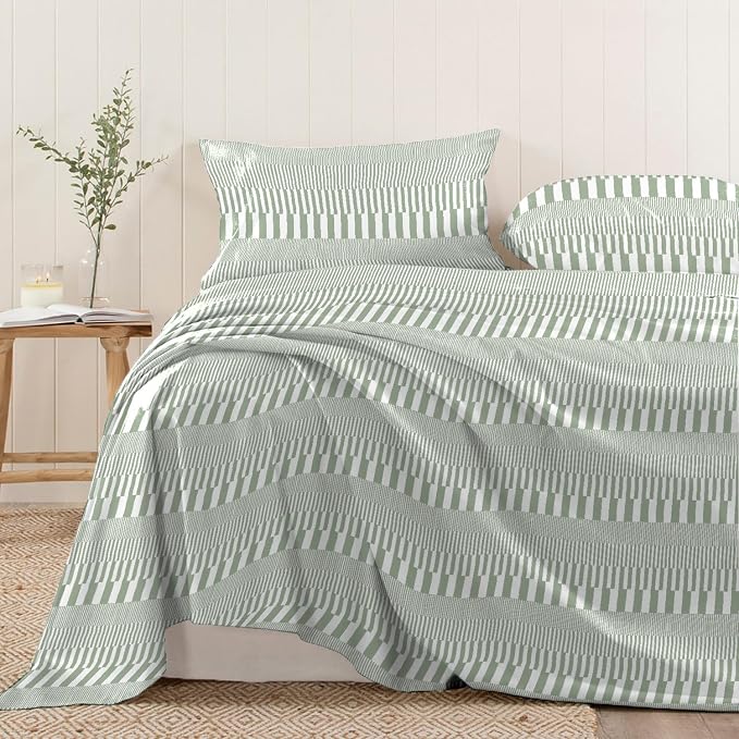 Pizuna Pure 100% Cotton Flat Sheets Only King Green Cascade Stripe (1 PC), Luxurious 400 Thread Count Long Staple Cotton Sateen with 4" Hem (Combed King Flat Sheet Only Cotton) by Pizuna