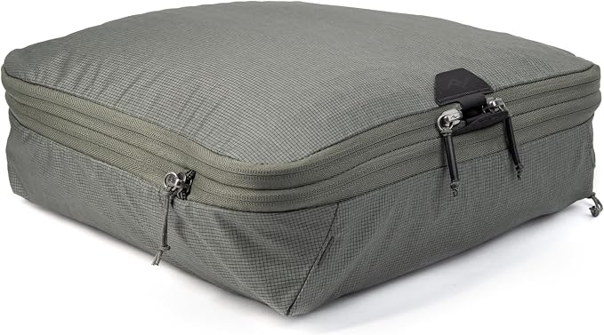 Peak Design Packing Cube, Sage, Weatherproof Luggage Cube with Dual Compartment Organization, Expansion and Compression, Zipper Opening, Travel Organizer for Men and Women, Size M - Image 3