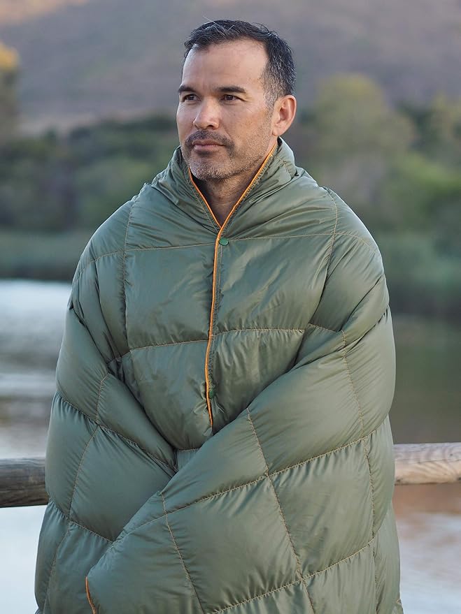 Get Out Gear Down Camping Blanket - Puffy, Packable, Lightweight and Warm | Ideal for Outdoors, Travel, Stadium, Festivals, Beach, Hammock | 650 Fill Power Water-Resistant Backpacking Quilt - Image 6