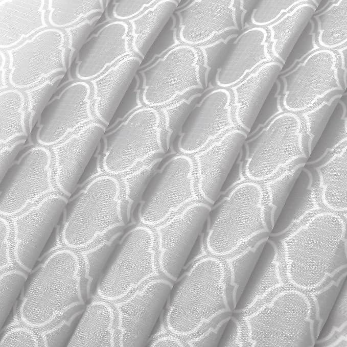 Waterproof Sandproof Beach Blanket, 78"×86" Large Beach Mat for 1-4 Adults, Foldable Lightweight Polyester Outdoor Picnic Blanket with 4 Stakes & 4 Corner Pockets for Travel, Camping, Hiking - Image 5