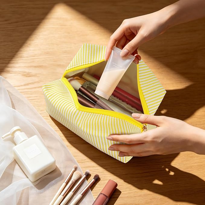 Makeup Bag Set for Women, 4PCS Travel Cosmetic Bags Pencil Case, Striped Seersucker Toiletry Organizer Pouches, Cute Makeup Pouch for Purse, Accessories and Gifts, Yellow - Image 3