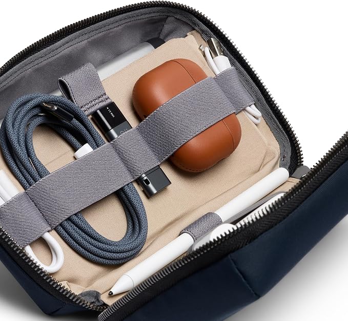 Bellroy Tech Kit (Tech Accessories Organizer Pouch, Zipper Closure Design, Stores Power Bank, Phone Charger, Cables & More, Internal) - Image 3