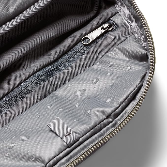 Bellroy Toiletry Kit Plus – (Toiletries pouch, bag) - Image 4