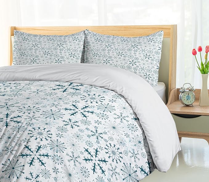 Ambesonne Winter Duvet Cover Set, Merry Xmas Theme Delicate Snowflakes Cold Freezing Weather Vintage Holiday Pattern, Decorative 3 Piece Bedding Set with 2 Pillow Shams, Queen Size, Teal White - Image 4