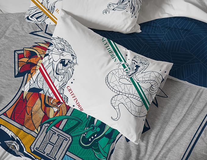Harry Potter Queen Comforter Set 7 Piece Kids Bedding, Gray | Hogwarts, Bed in a Bag, Comforter Sheets Shams Pillowcases, Official Brand, Soft Microfiber, Machine Washable, Kids Gift - Image 5