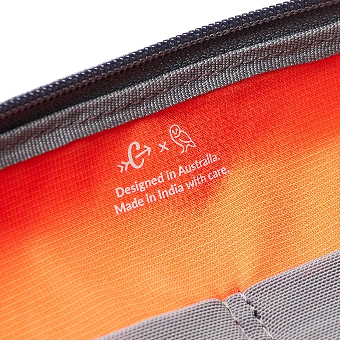 Bellroy Tech Kit (Tech Accessories Organizer Pouch, Zipper Closure Design, Stores Power Bank, Phone Charger, Cables & More, Internal) - Image 6